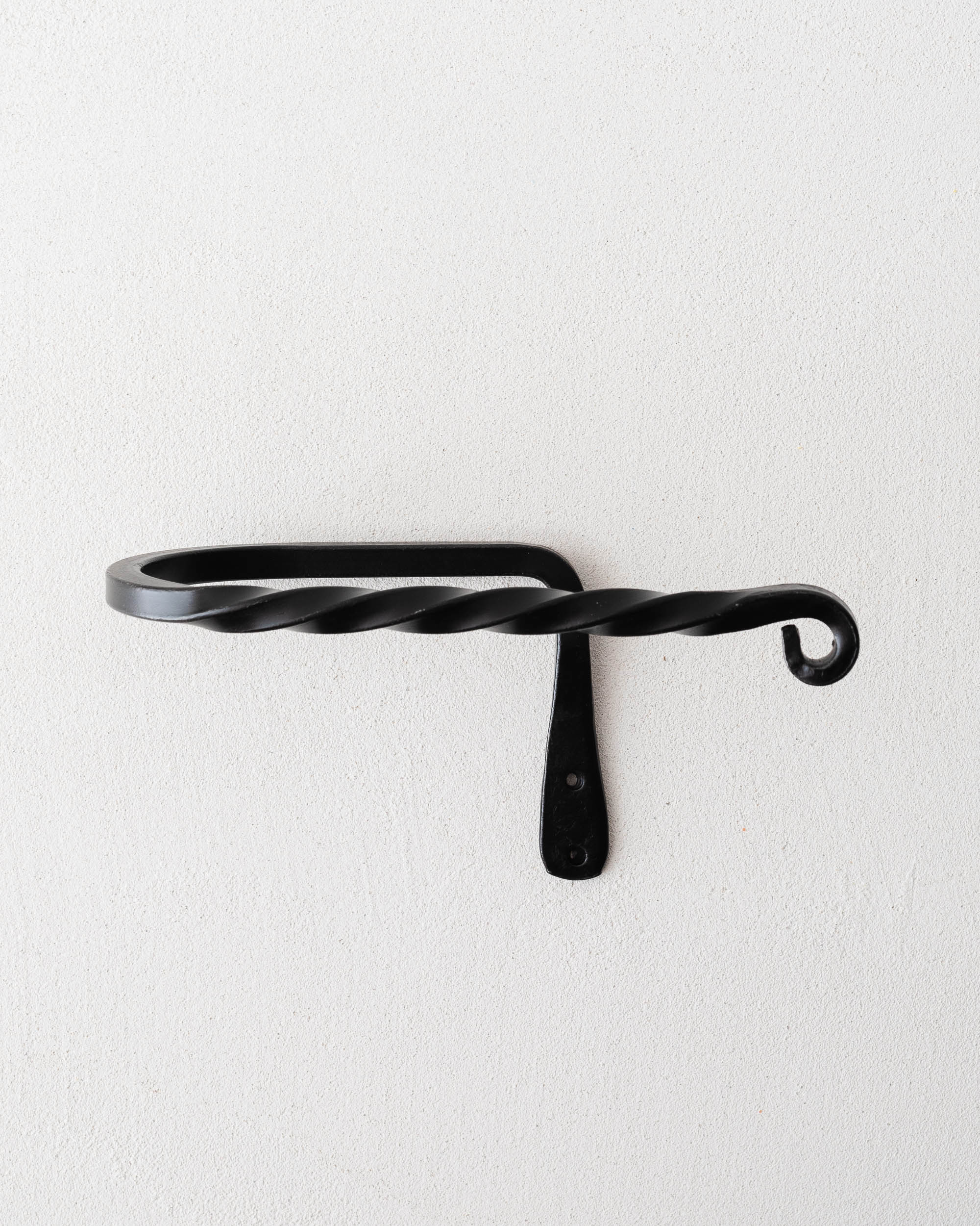 Wrought Iron Toilet Paper Holder, Pigtail Scroll