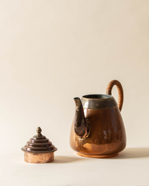 Shiny Copper Teapot with Rattan Wrapped Handle
