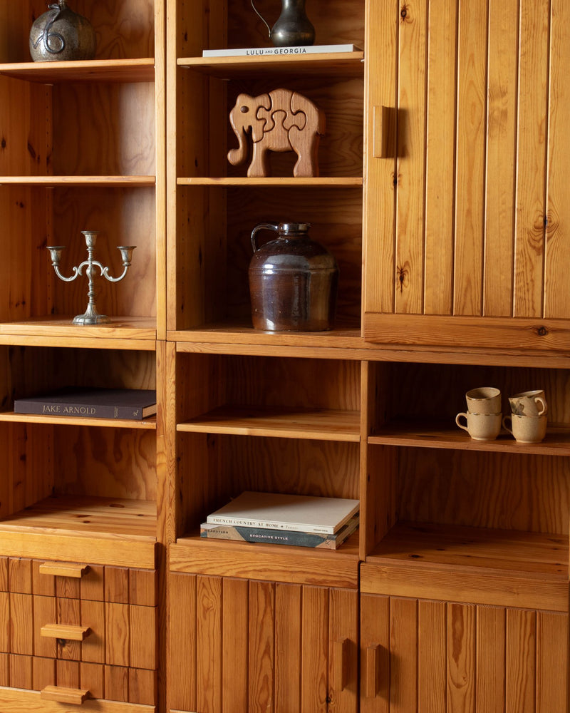 1970's Scandinavian Pine Box Joint Modular Bookcase - Lone Fox