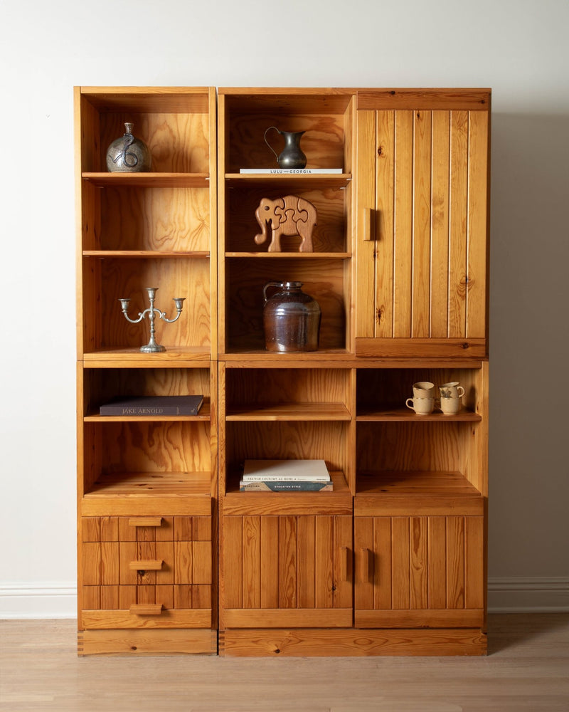 1970's Scandinavian Pine Box Joint Modular Bookcase - Lone Fox