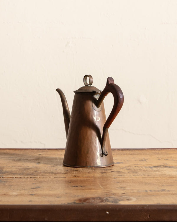 19th Century Hammered Copper & Wood Teapot - Lone Fox