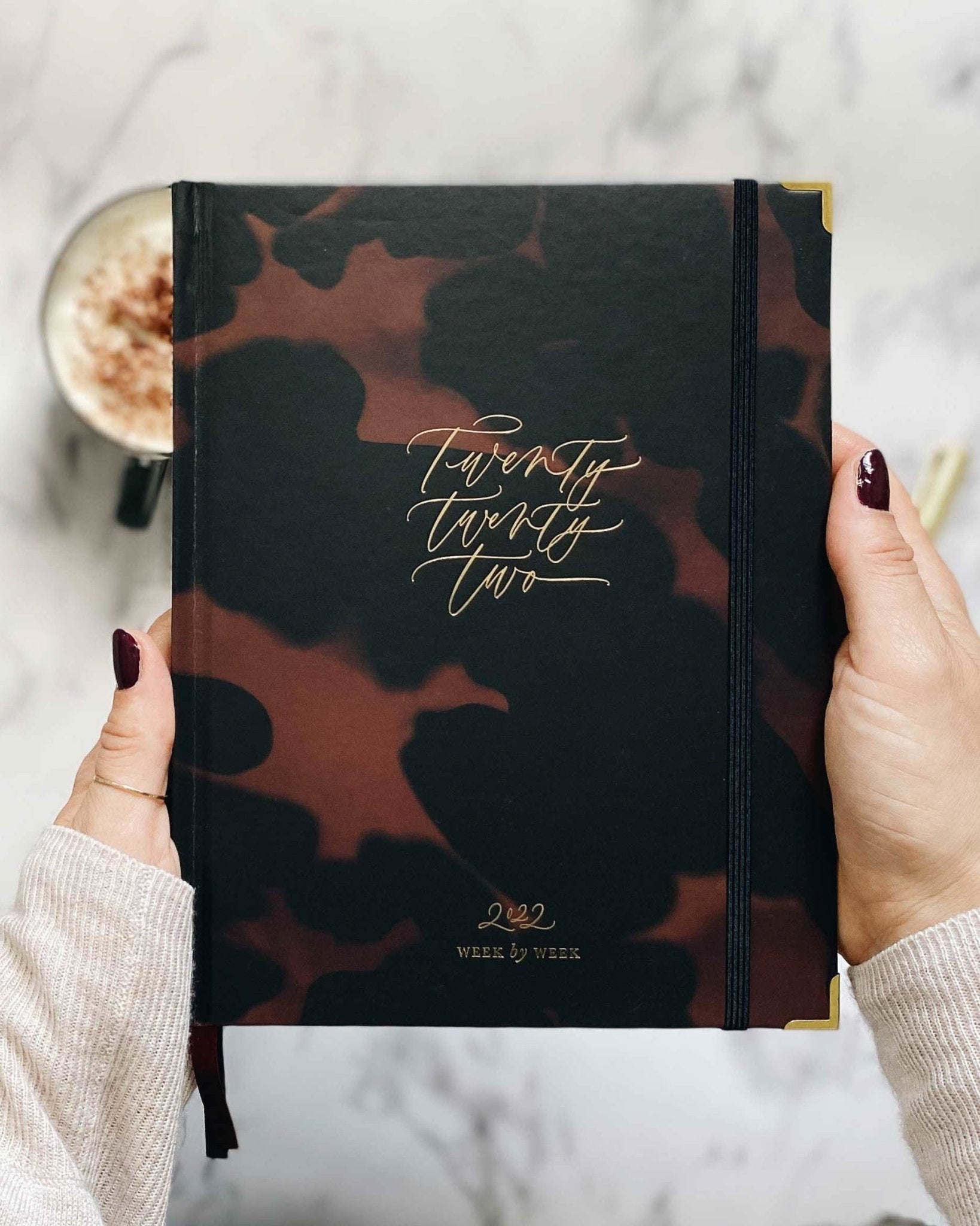 2022 Tortoise Weekly Planner (undated) – Lone Fox