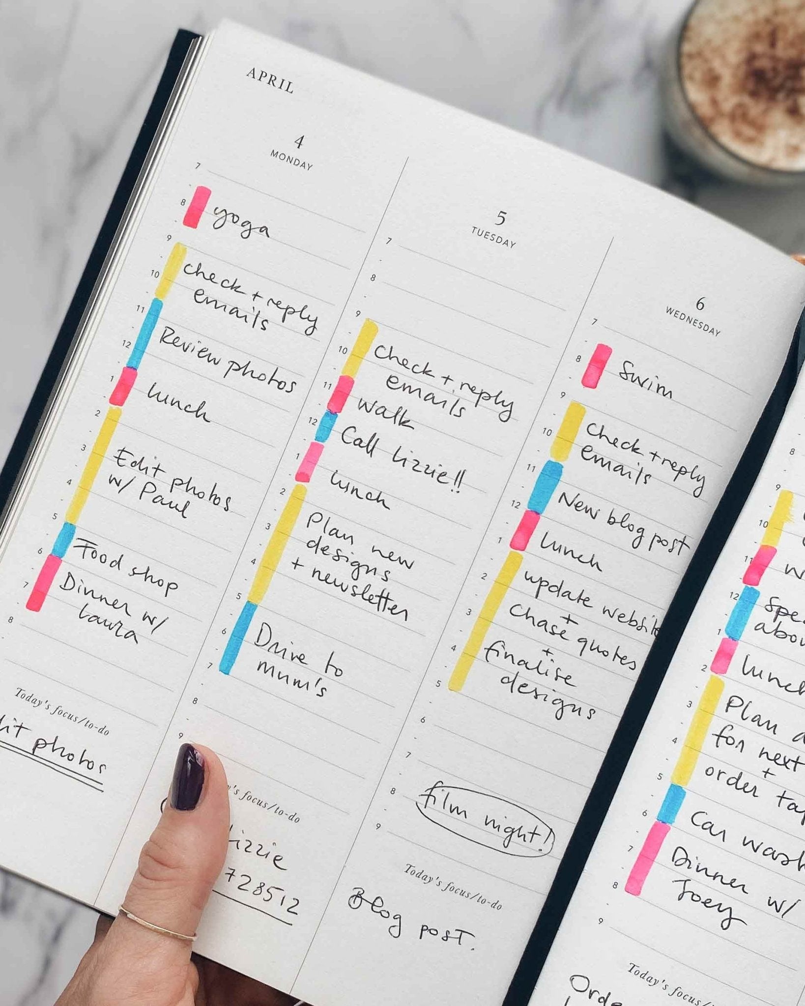 2022 Tortoise Weekly Planner (undated) – Lone Fox