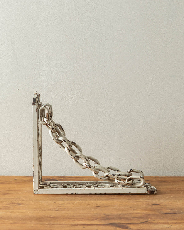 Painted Metal Chain Bookend