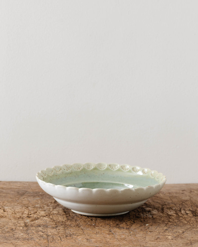 Brigitta Scalloped Stoneware Bowl