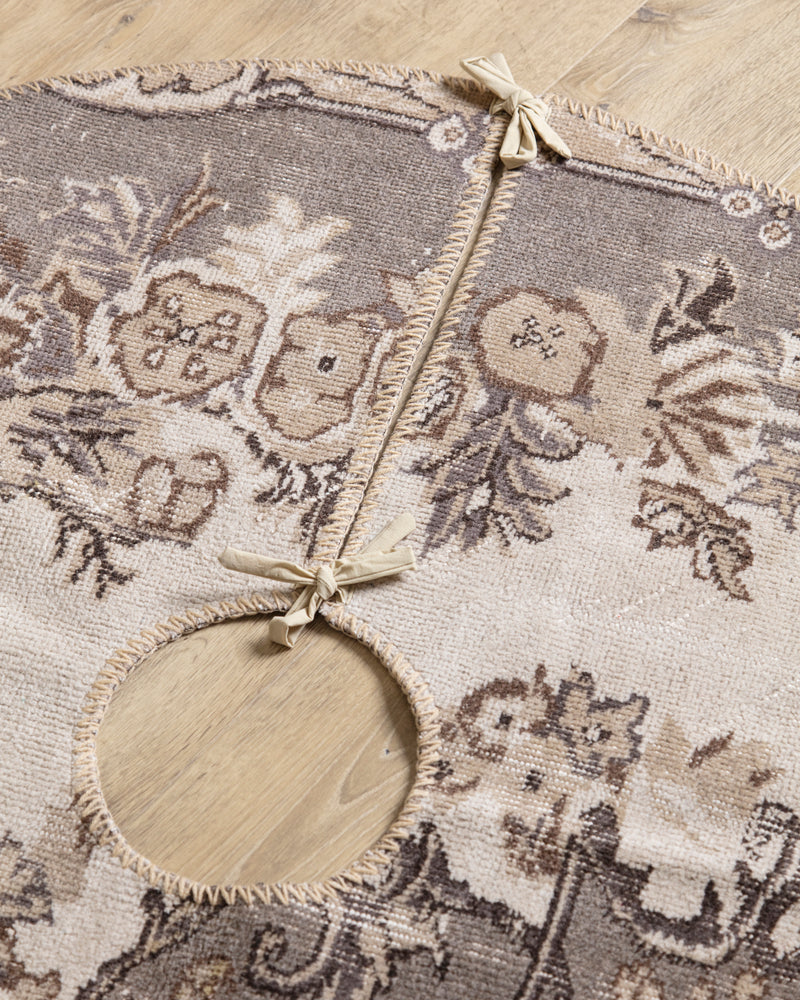 Vintage Turkish Kilim Tree Skirt #05