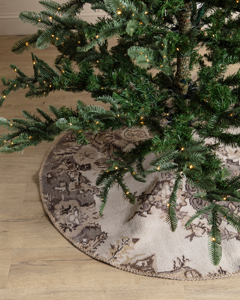 Vintage Turkish Kilim Tree Skirt #05