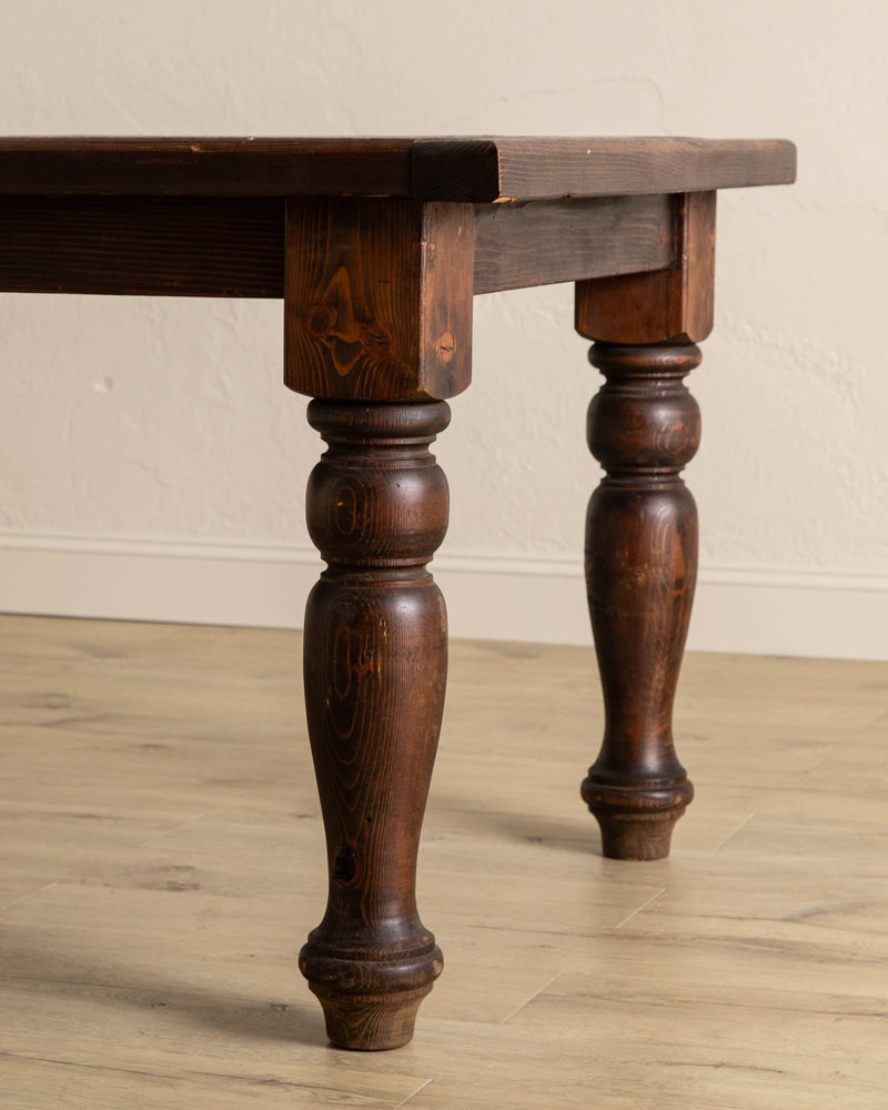 84" Dark Pine Turned Leg Dining Table - Lone Fox