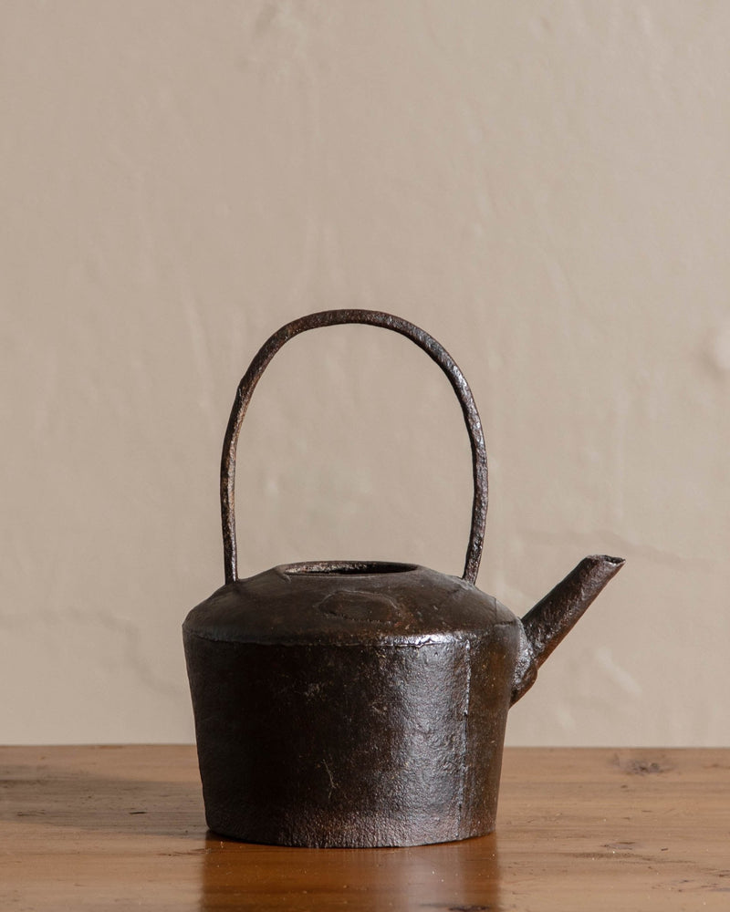 Aged Cast Iron Teapot - Lone Fox