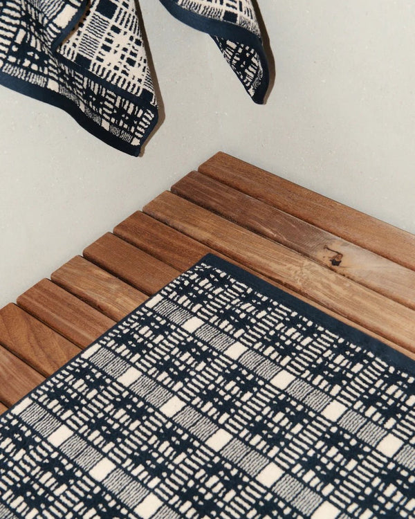 Alma Bath Mat - Lone Fox