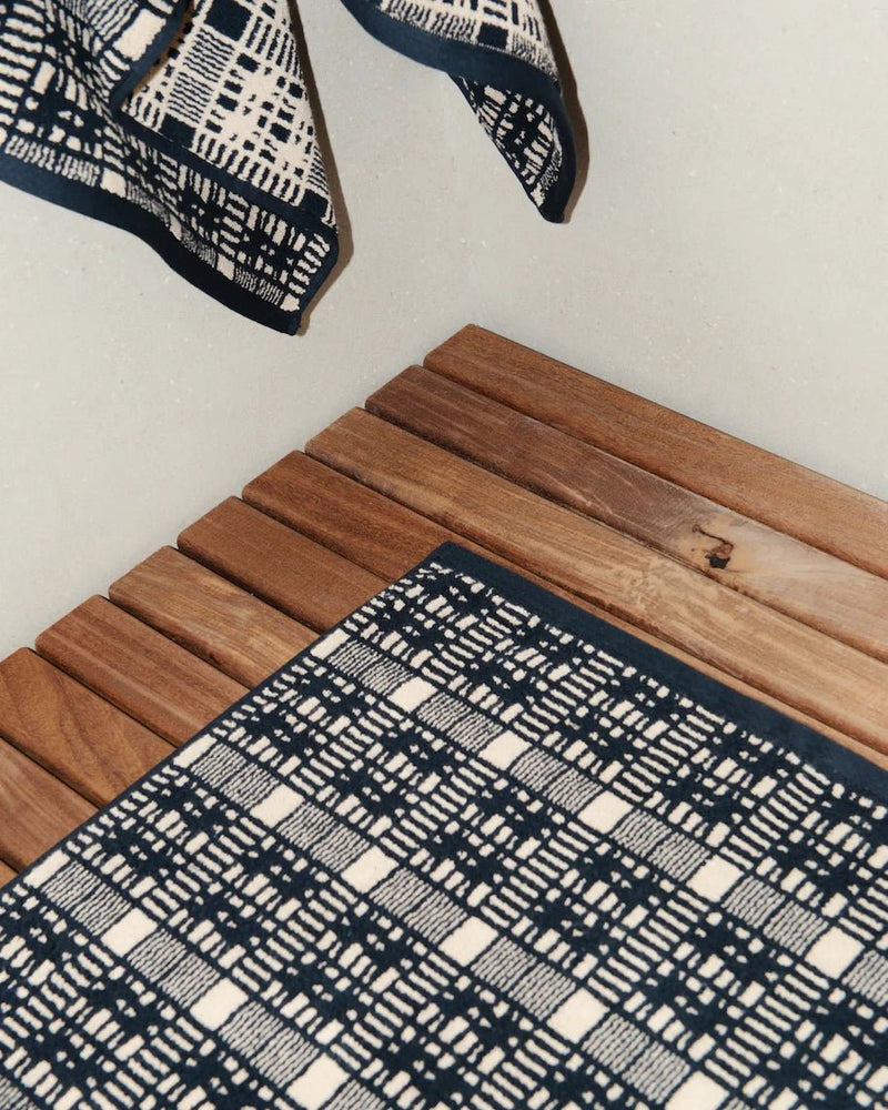 Alma Bath Mat - Lone Fox