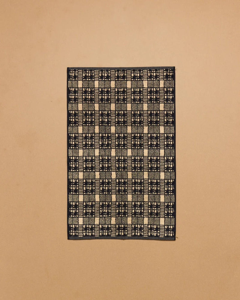 Alma Hand Towel - Lone Fox