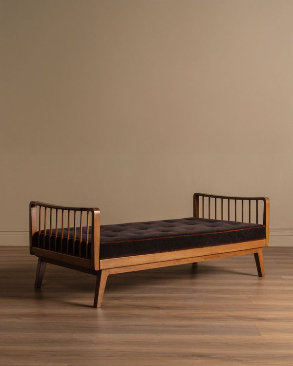 Antimott Beech & Chenille Daybed by Wilhelm Knoll, 1950's - Lone Fox