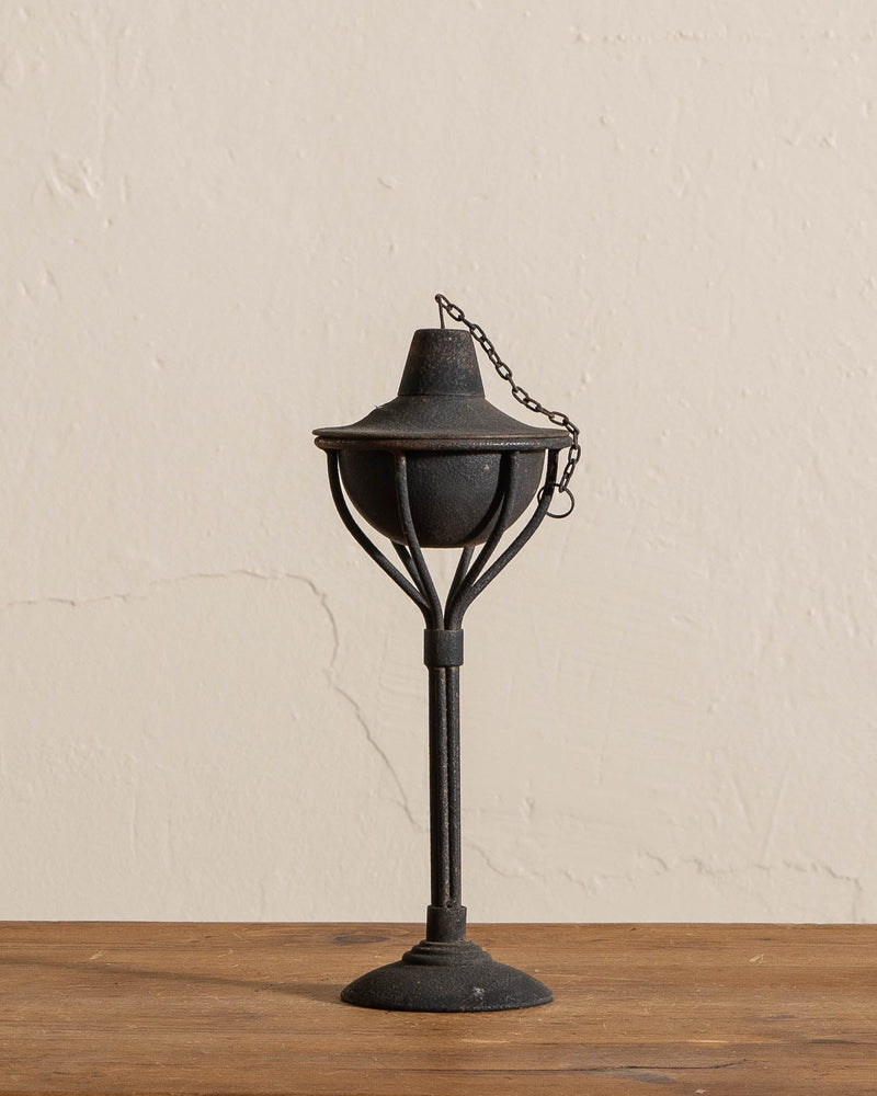 Antique Iron Table Oil Lamp - Lone Fox