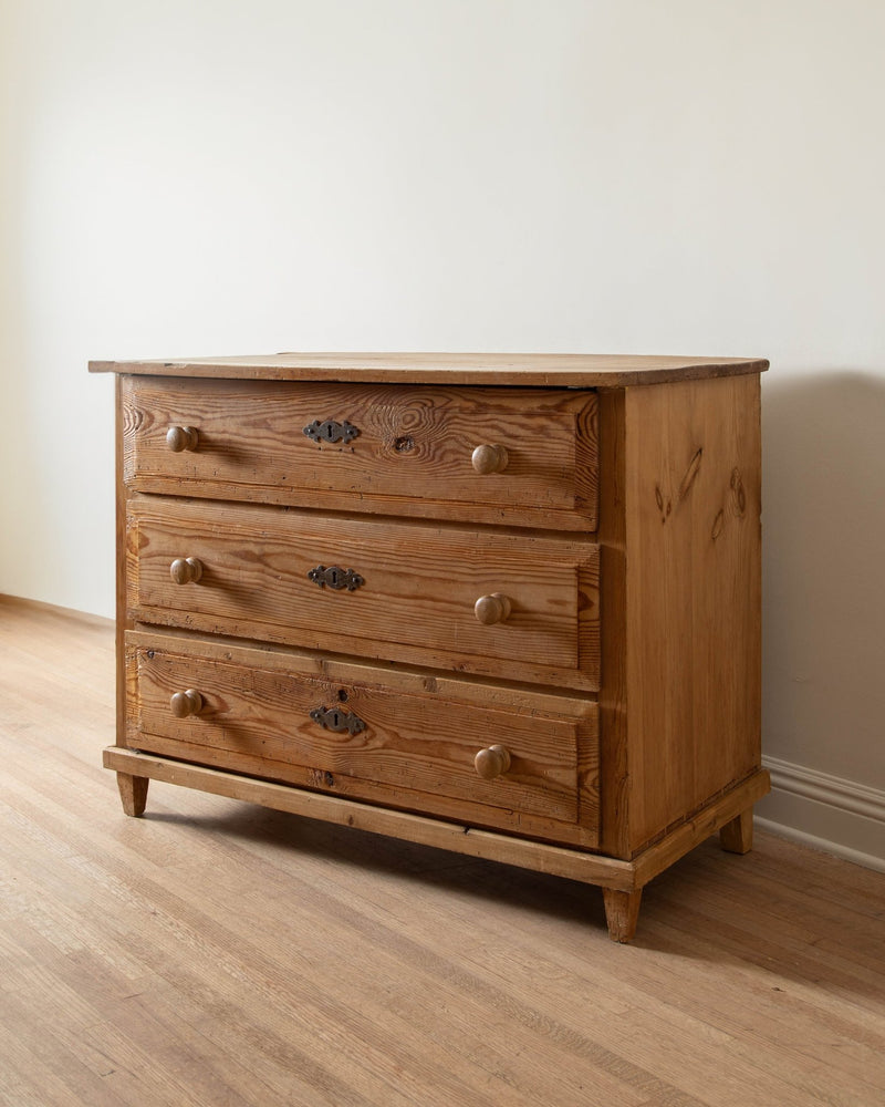 Antique Pine 3 Drawer Dresser - Lone Fox