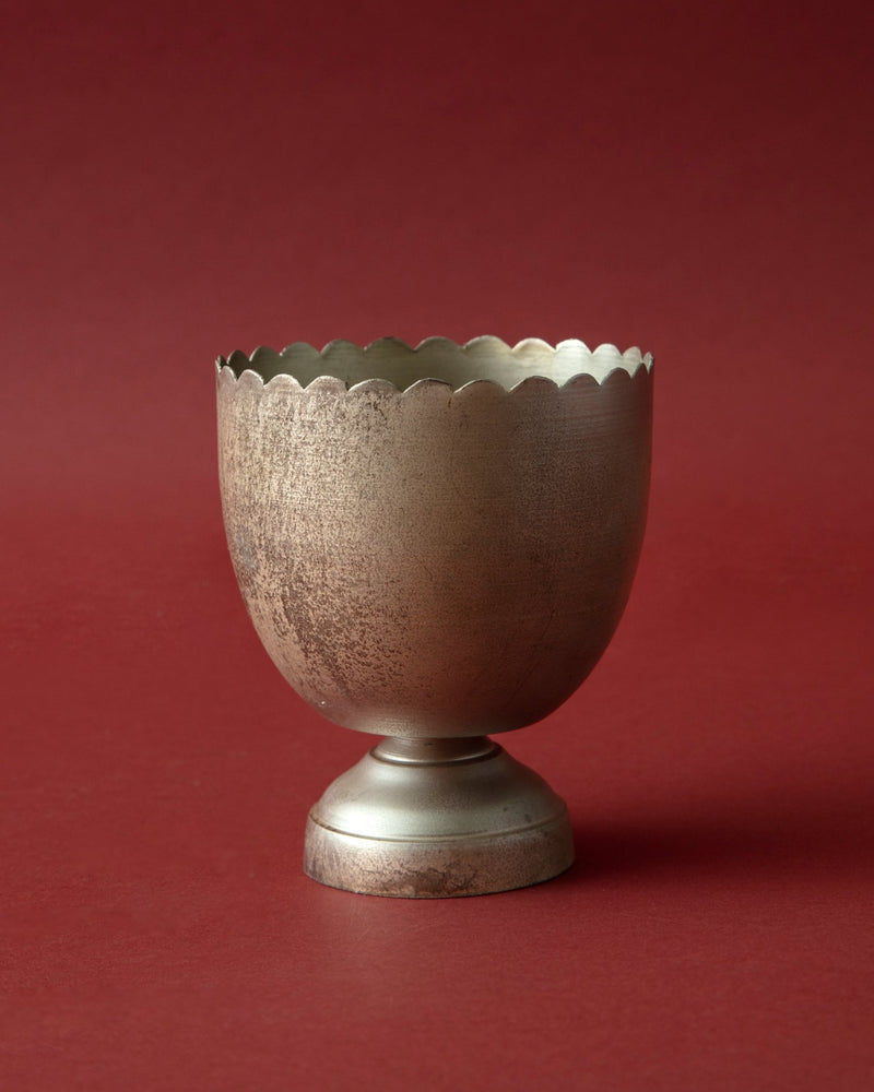 Antique Silver Scalloped Footed Bowls (Set of 2) - Lone Fox