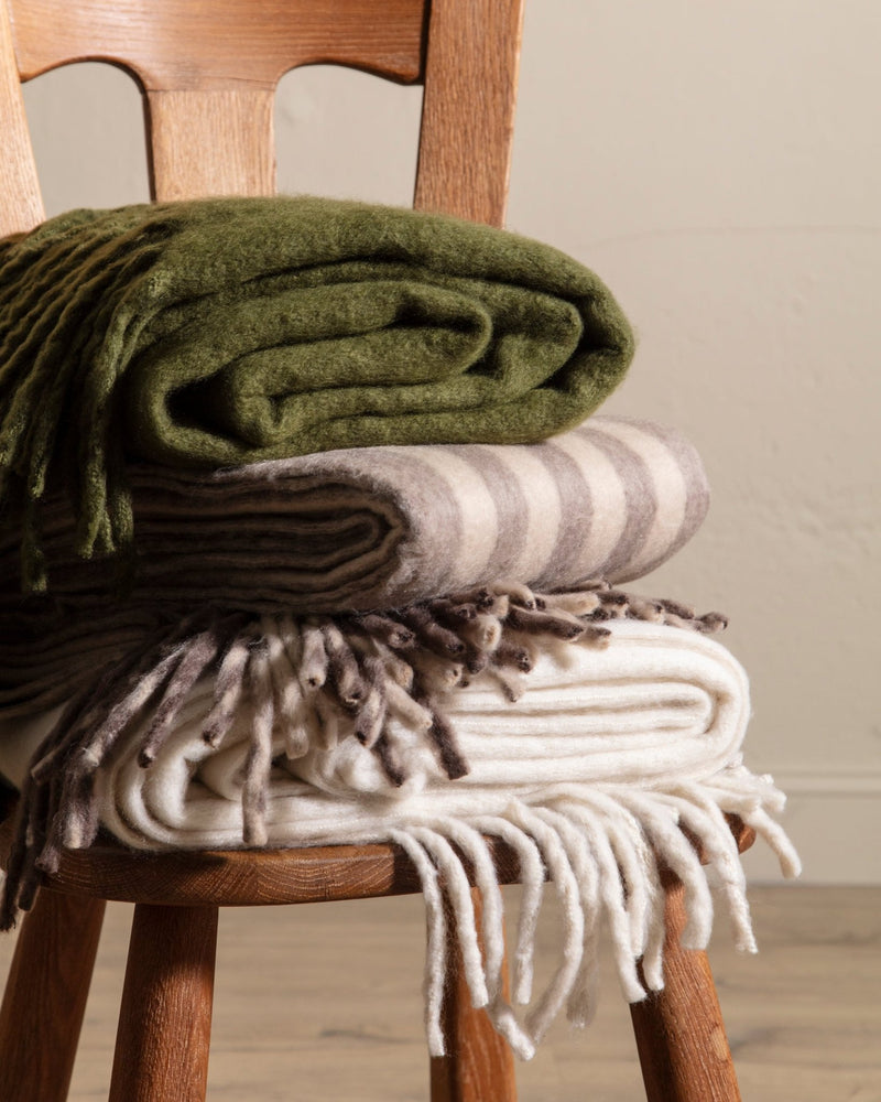 Aurora Fringe Throw Blanket - Lone Fox