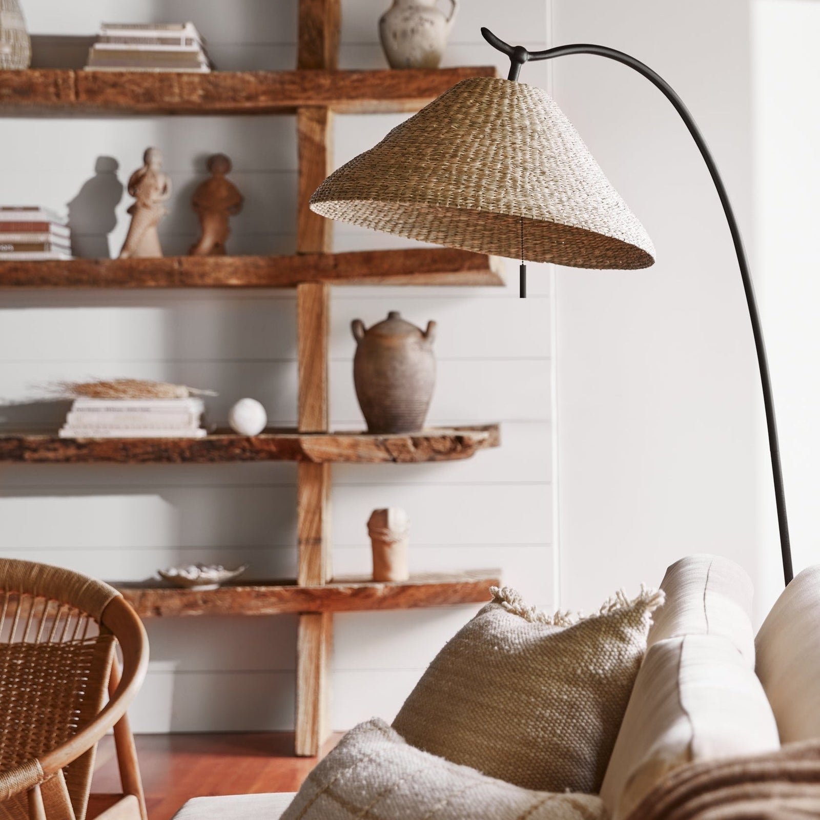 Bainbridge Floor Lamp – Lone Fox
