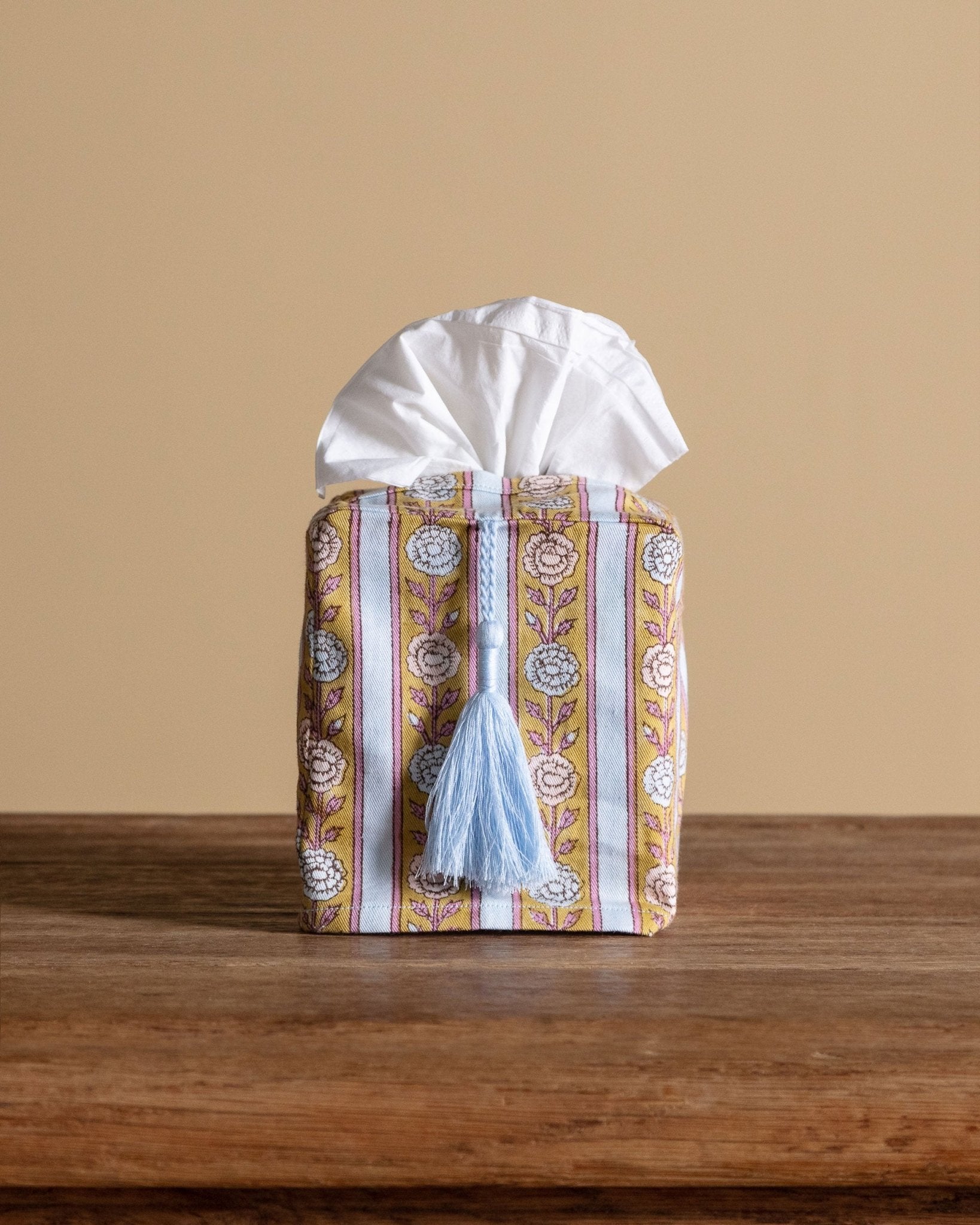 Lone Fox Tissue Box Cover