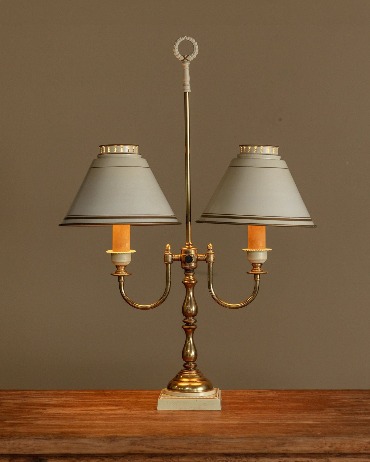 Vintage Lighting – Lone Fox