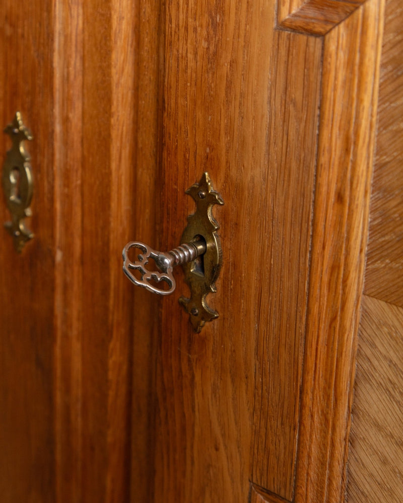 Brutalist Carved Oak Sideboard, Denmark, 1970's - Lone Fox