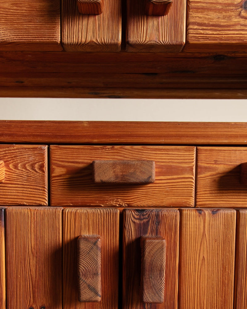 Brutalist Pine Christian IV Cabinet by Hans Fryndel, Denmark, 1970's - Lone Fox