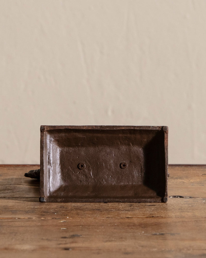 Cast Iron Seahorse Vanity Mirror - Lone Fox