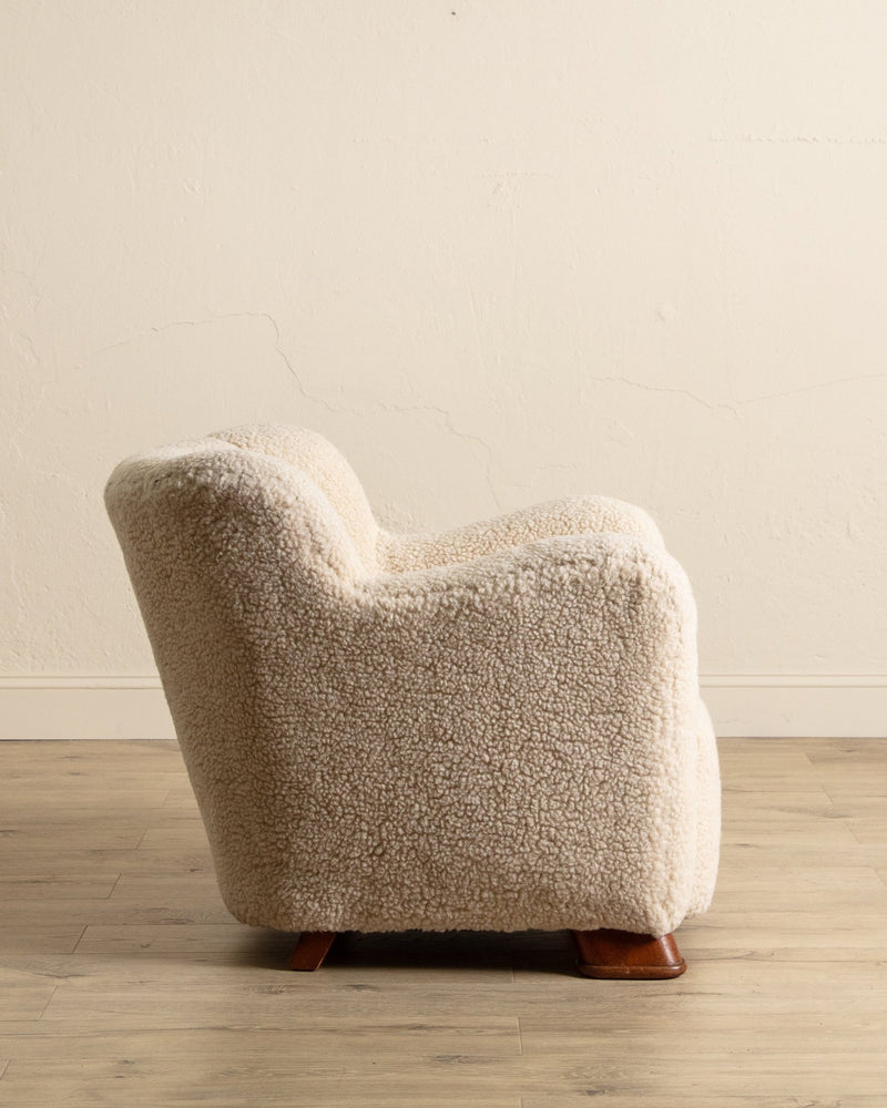 Danish Lambs Wool Easy Chair Manner of Flemming Lassen, Denmark, 1930's - Lone Fox