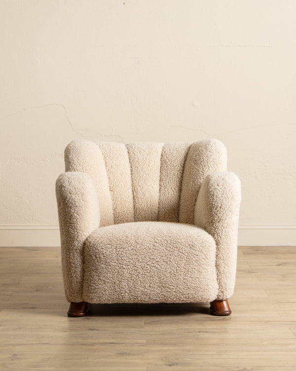 Danish Lambs Wool Easy Chair Manner of Flemming Lassen, Denmark, 1930's - Lone Fox