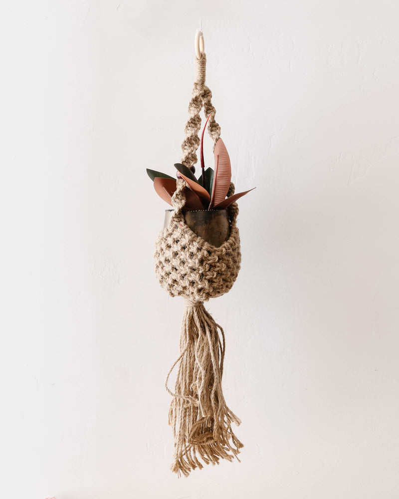 Daya Jute Plant Hanger - Lone Fox