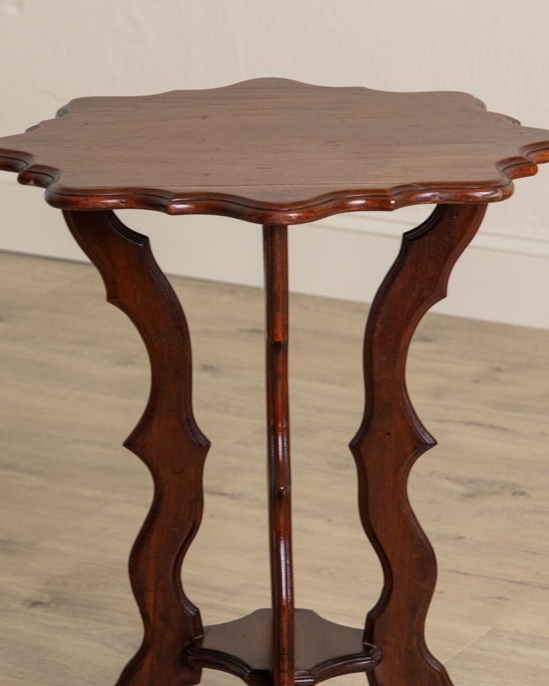 Early 20th Century Gothic Oak Side Table - Lone Fox