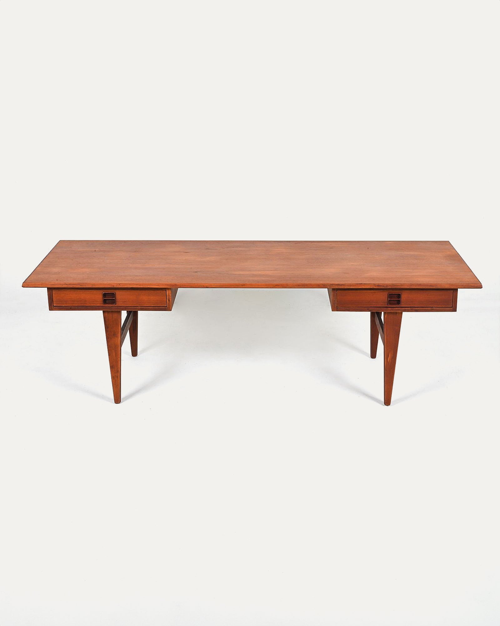 Edmund Jorgensen Teak Oversized Coffee Table – Lone Fox