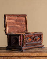 Footed Tramp Art Box with Removable Compartments, American, 19th Century - Lone Fox
