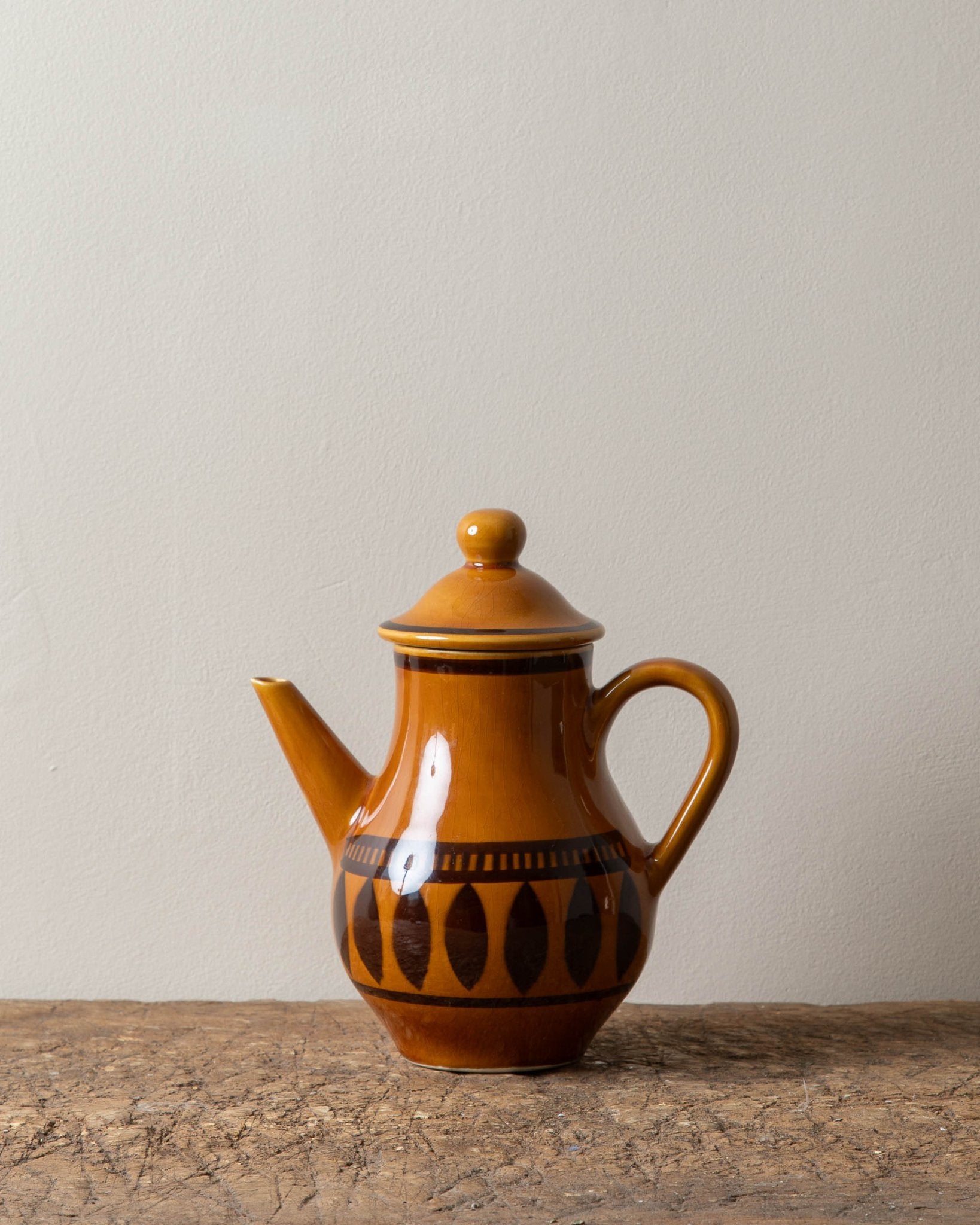 French Mid Century Teapot in Mustard Brown – Lone Fox