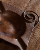 Hammered Copper Arts and Crafts Ashtray, Early 20th Century - Lone Fox