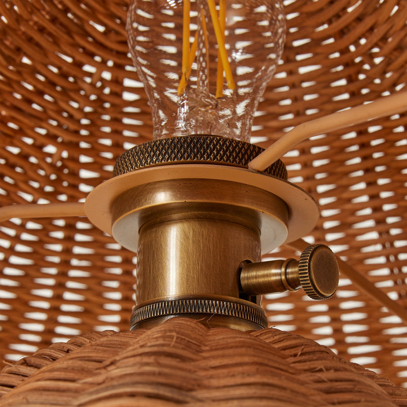 Hanalei Table Lamp - Lone Fox