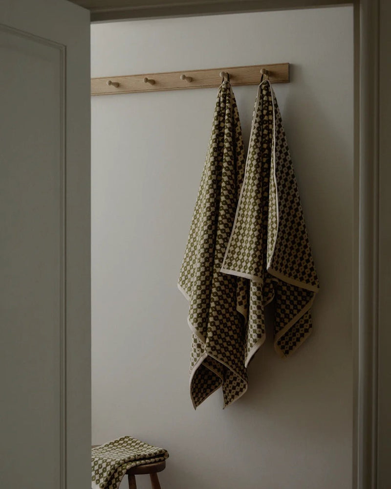 Hanna Bath Sheet - Lone Fox