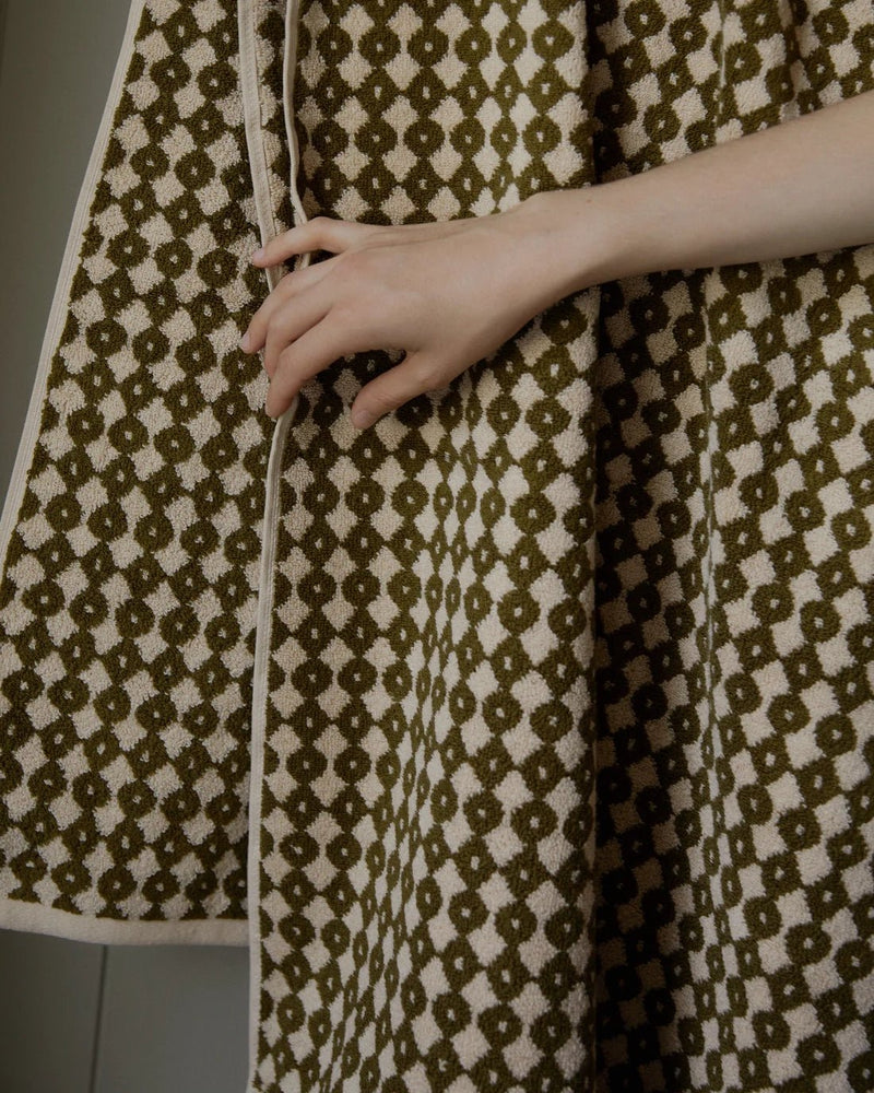 Hanna Bath Sheet - Lone Fox