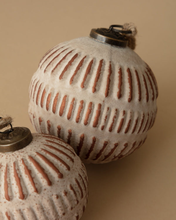 Hansen Embossed Glass Ball Ornaments - Lone Fox