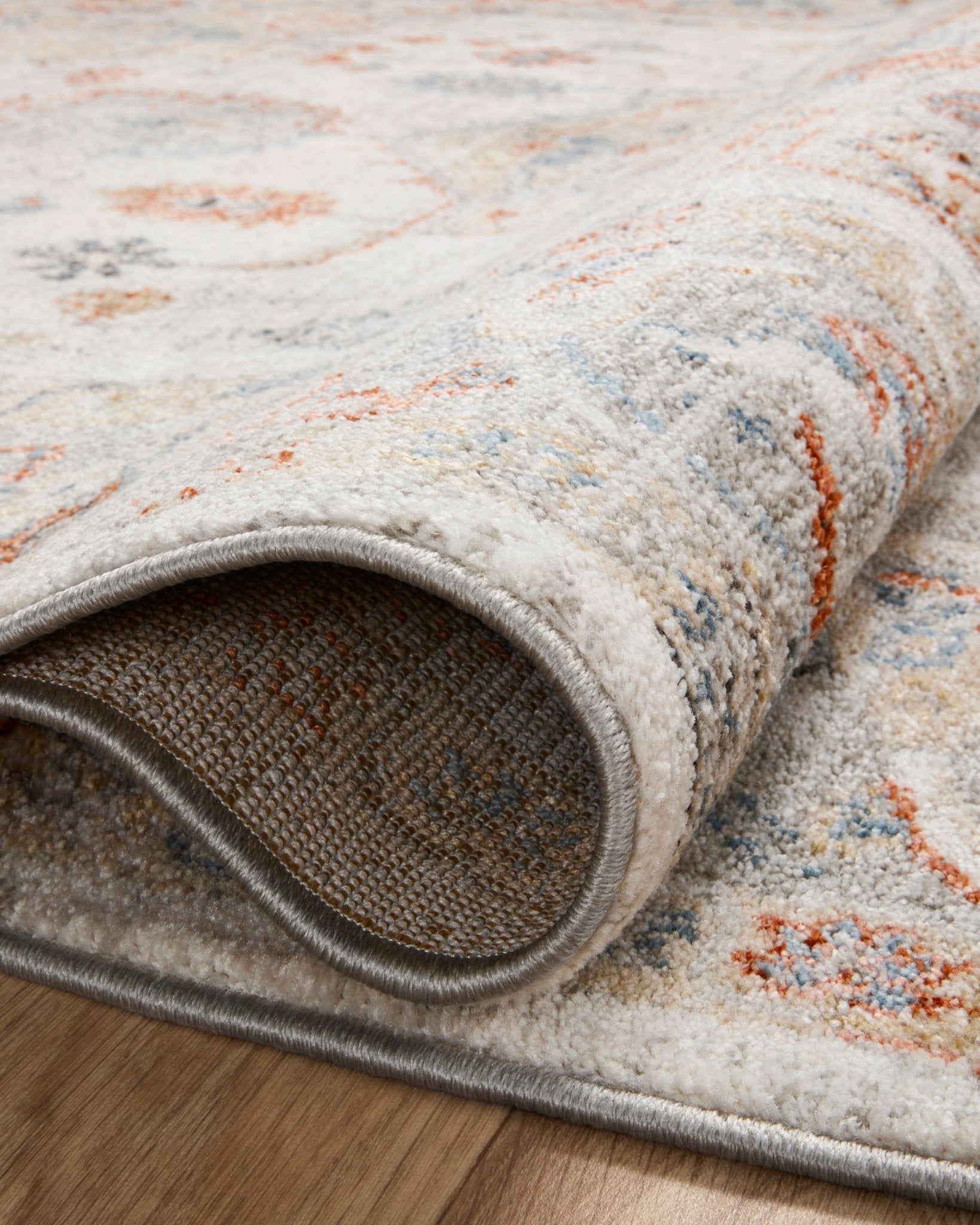 Ives Rug – Lone Fox