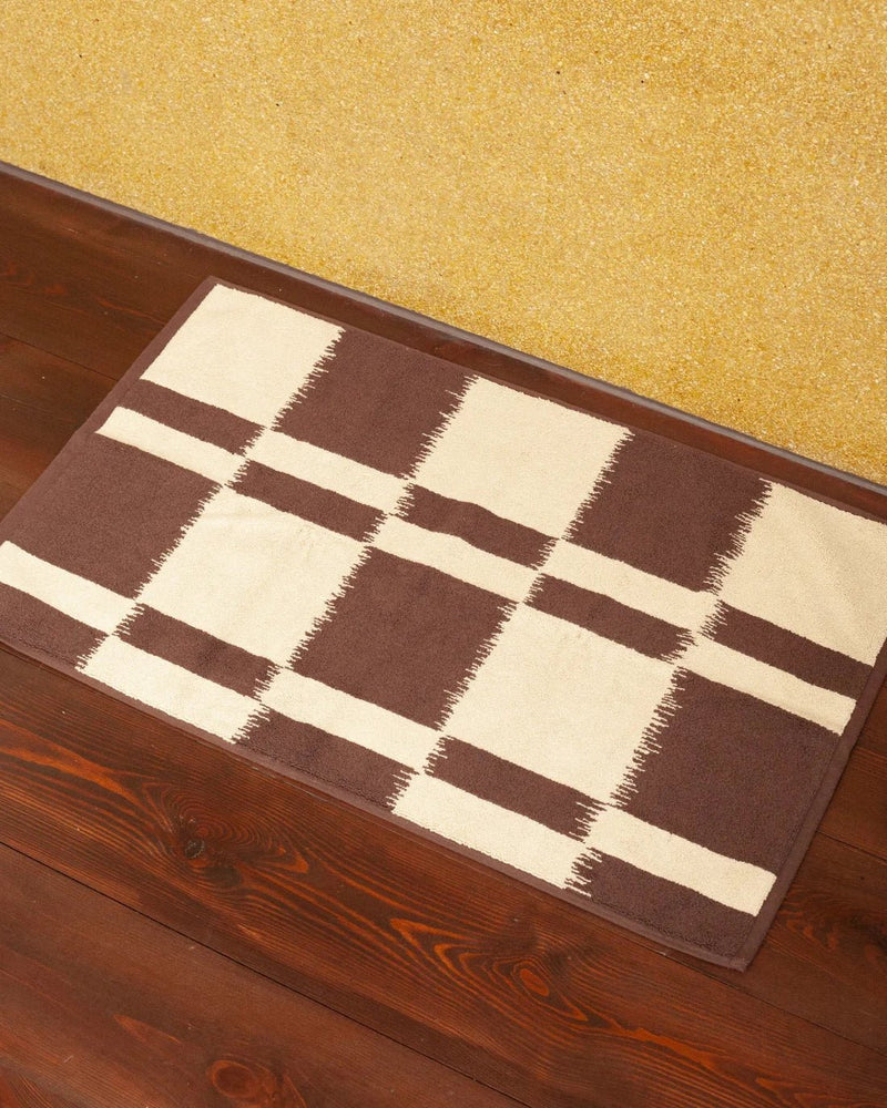 Karin Bath Mat - Lone Fox