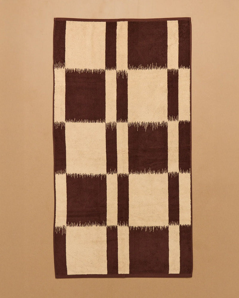 Karin Bath Towel - Lone Fox