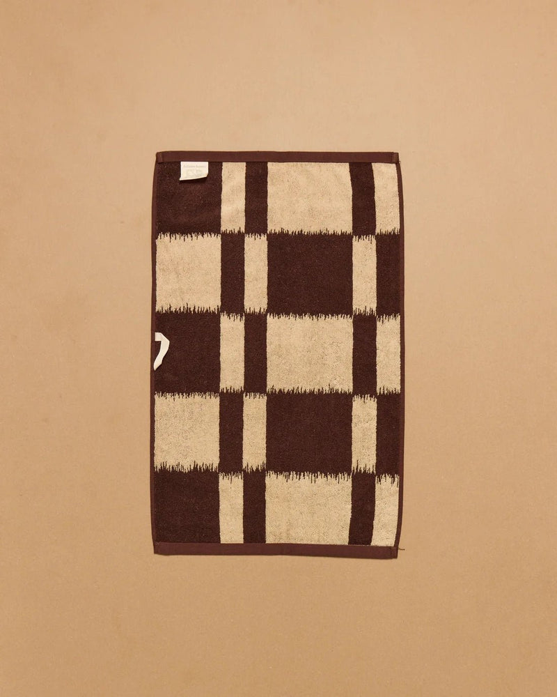 Karin Hand Towel - Lone Fox