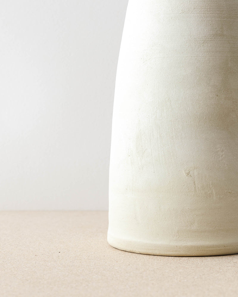 La Nava Hand Thrown Vase No. 4 - Lone Fox