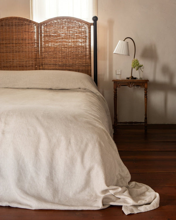 Lacoste Rattan & Iron King Bed - Lone Fox