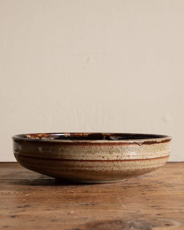 Large Shallow Studio Fruit Bowl in Black/White, Signed - Lone Fox