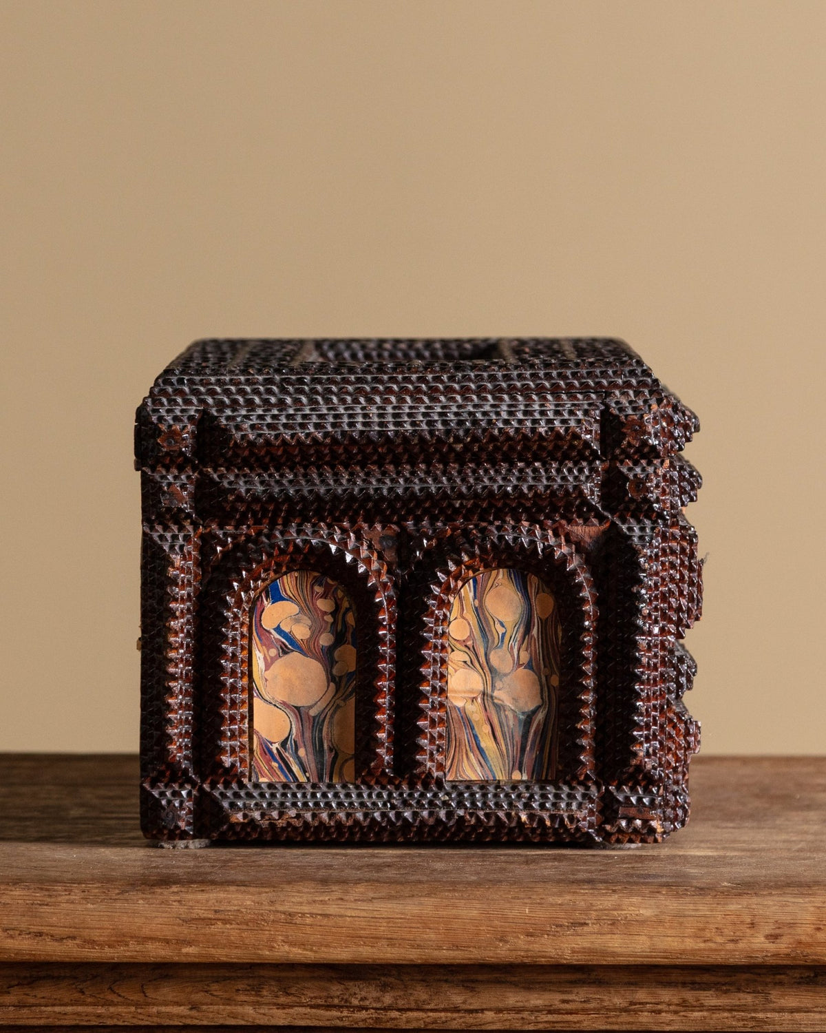 Vintage Decor – Lone Fox
