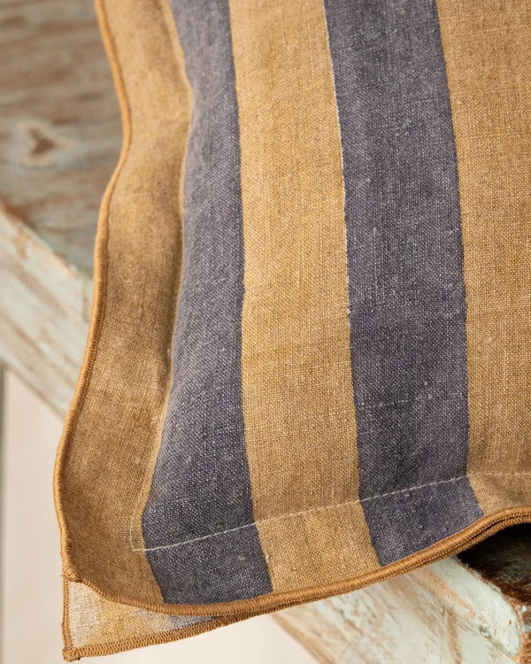Linen Runyon 20x20" Pillow Cover - Lone Fox