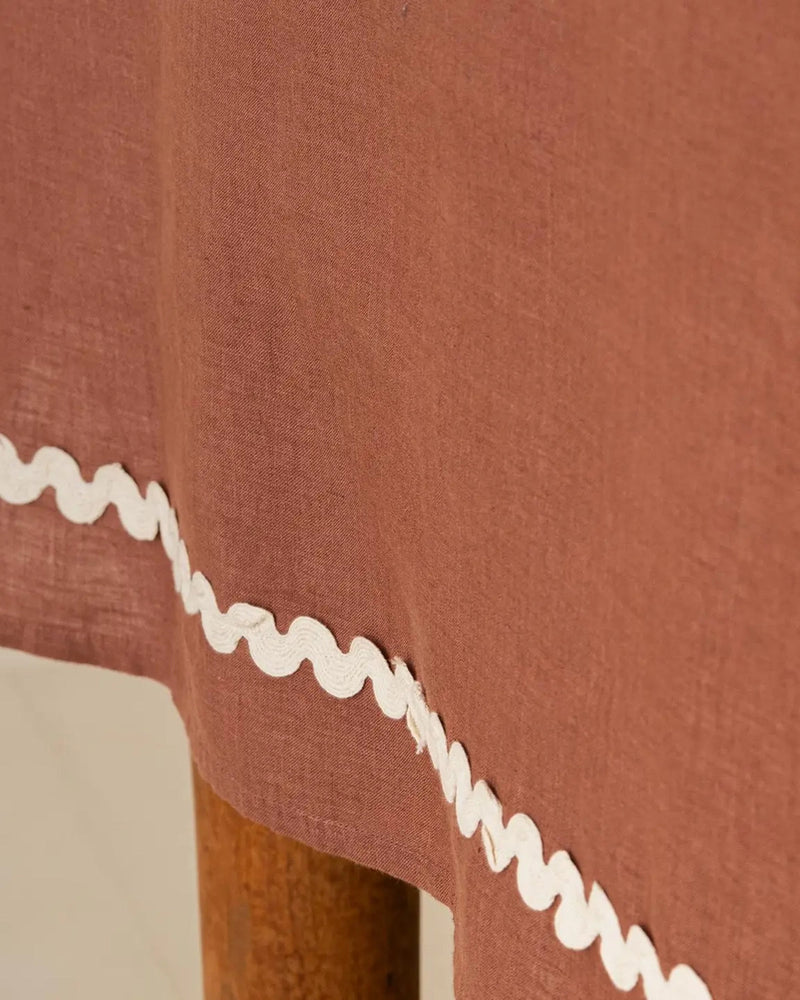 Linen Wavy Tablecloth in Cinnamon Brown - Lone Fox