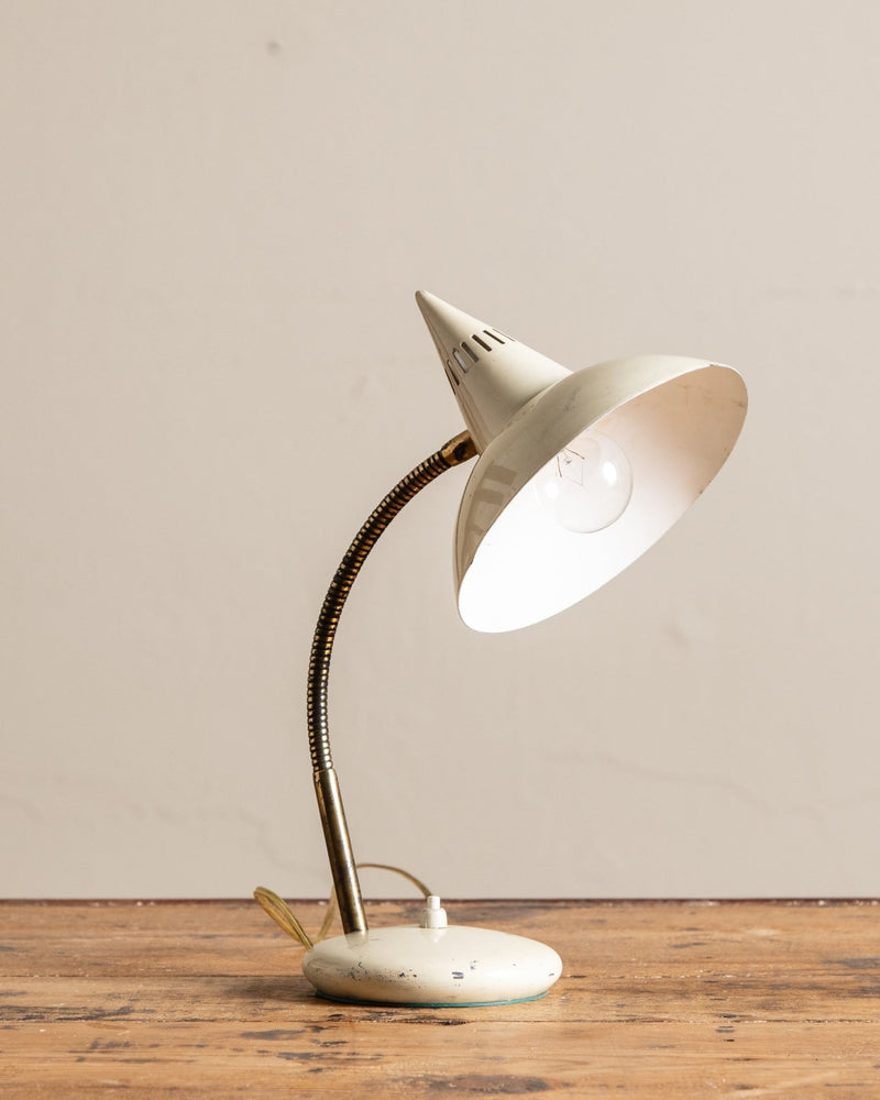 Mid Century Cream Enamel Pointy Desk Lamp, Italy, 1950's - Lone Fox
